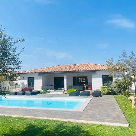 Vila Capella Suttana *