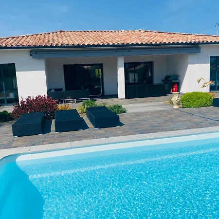 Vila Capella Suttana *